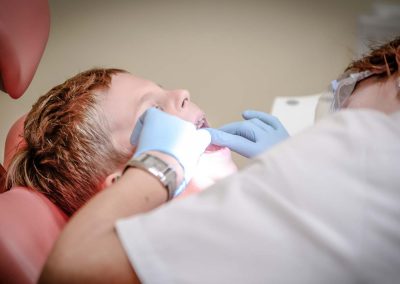 Curso de Auxiliar de Odontología